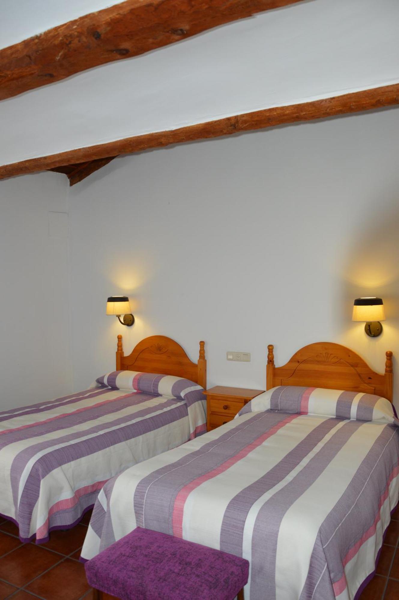 Hostal De Montana La Casa Grande Nogueruelas Bilik gambar