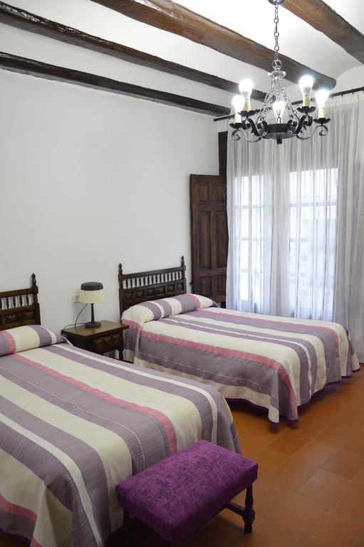 Hostal De Montana La Casa Grande Hotel Nogueruelas Bilik gambar